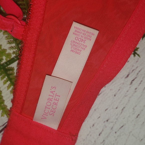 Victoria's Secret Dream Angels Rhinestone Balconet Bra  34DD 34E - Picture 8 of 8